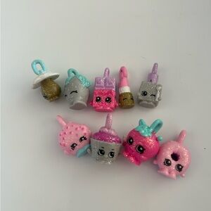 Shopkins charms, set of 8.